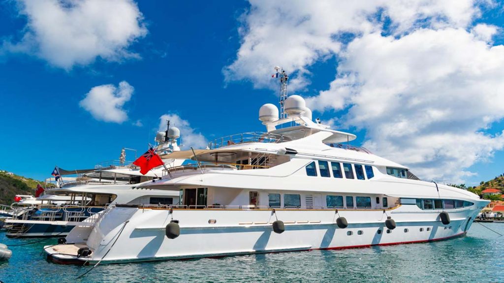 Benefits of Luxury Yacht Investment